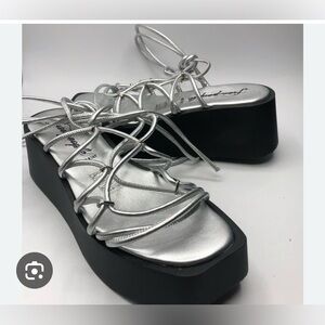 Free People Georgie wrap Metallic Silver Platform Shoes, size 39